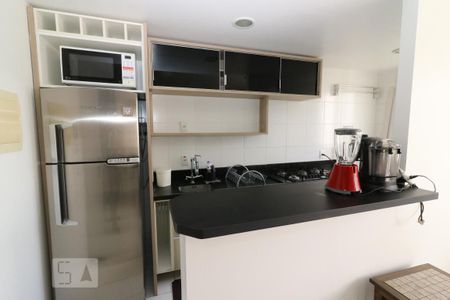 Apartamento à venda com 70m², 2 quartos e 1 vaga Apartamento à venda com 70m², 2 quartos e 1 vagaCozinha