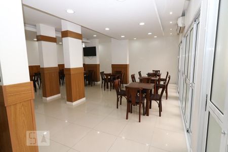 Apartamento à venda com 70m², 2 quartos e 1 vaga Apartamento à venda com 70m², 2 quartos e 1 vagaÁrea comum - Salão de festas