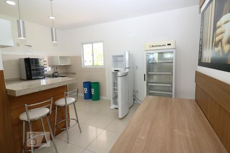 Apartamento à venda com 70m², 2 quartos e 1 vaga Apartamento à venda com 70m², 2 quartos e 1 vagaÁrea comum - Salão de festas