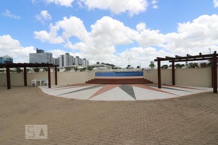 Apartamento à venda com 70m², 2 quartos e 1 vaga Apartamento à venda com 70m², 2 quartos e 1 vagaÁrea comum - Piscina