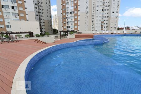 Apartamento à venda com 70m², 2 quartos e 1 vaga Apartamento à venda com 70m², 2 quartos e 1 vagaÁrea comum - Piscina