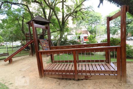 Apartamento à venda com 70m², 2 quartos e 1 vaga Apartamento à venda com 70m², 2 quartos e 1 vagaÁrea Comum - Playground