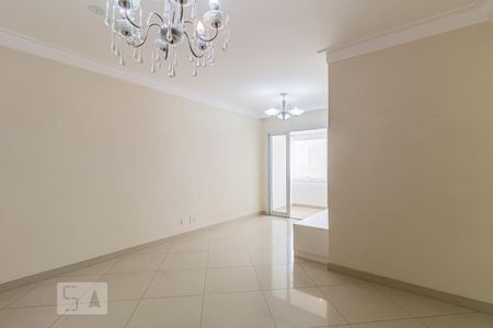 Sala de apartamento para alugar com 3 quartos, 83m² em Vila Bastos, Santo André
