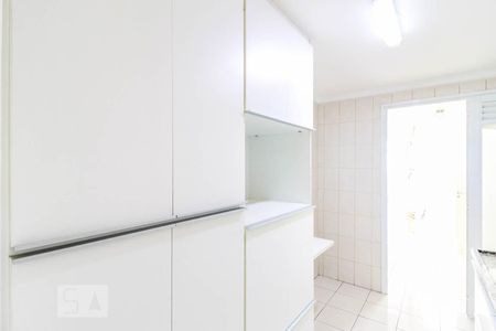 Apartamento à venda com 115m², 3 quartos e 2 vagasCozinha