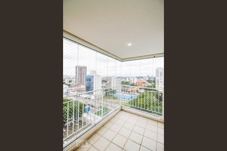 Apartamento à venda com 115m², 3 quartos e 2 vagasVaranda