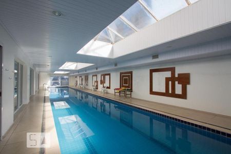 Apartamento à venda com 115m², 3 quartos e 2 vagasPiscina coberta