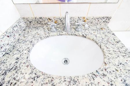 Apartamento à venda com 115m², 3 quartos e 2 vagasBanheiro