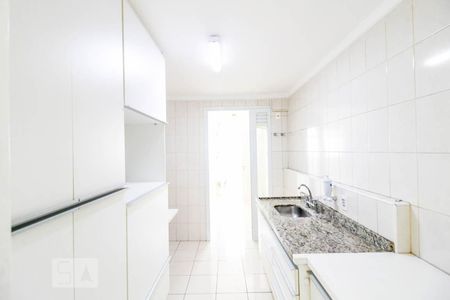 Apartamento à venda com 115m², 3 quartos e 2 vagasCozinha