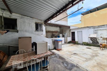 Casa à venda com 150m², 2 quartos e 1 vaga Casa à venda com 150m², 2 quartos e 1 vagaÁrea Externa de Fundos