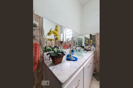 Casa à venda com 150m², 2 quartos e 1 vaga Casa à venda com 150m², 2 quartos e 1 vagaBanheiro Social 2