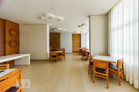 Apartamento para alugar com 104m², 2 quartos e 2 vagas Apartamento para alugar com 104m², 2 quartos e 2 vagasÁrea comum
