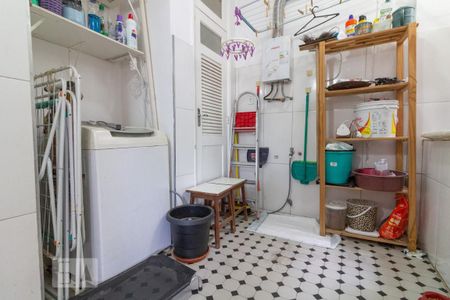 Apartamento à venda com 90m², 2 quartos e sem vaga Apartamento à venda com 90m², 2 quartos e sem vagaÁrea de Serviço