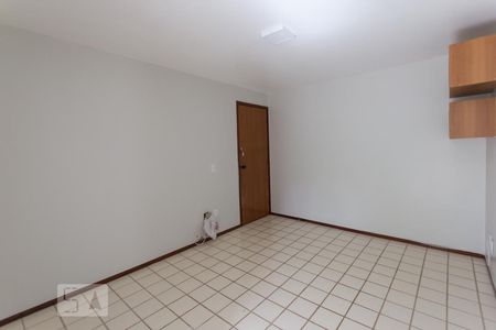 Sala de apartamento para alugar com 1 quarto, 40m² em Asa Norte, Brasília
