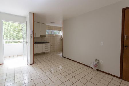 Sala de apartamento para alugar com 1 quarto, 40m² em Asa Norte, Brasília