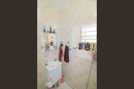 Casa à venda com 100m², 2 quartos e 1 vagaBanheiro