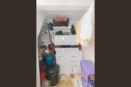 Casa à venda com 100m², 2 quartos e 1 vagaÁrea de Serviço