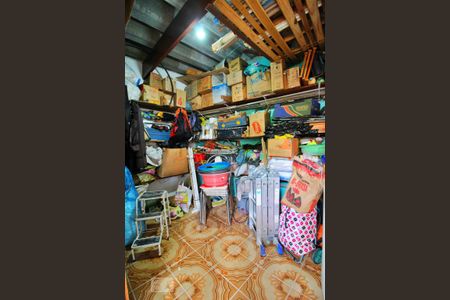 Casa à venda com 100m², 2 quartos e 10 vagasQuarto de Serviço