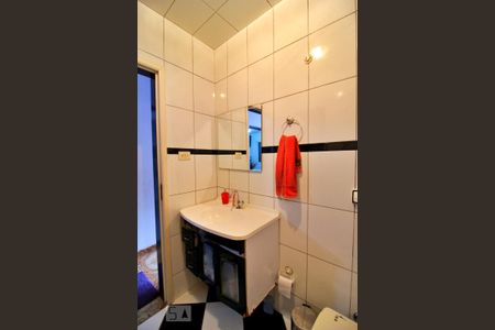 Casa à venda com 100m², 2 quartos e 10 vagasBanheiro