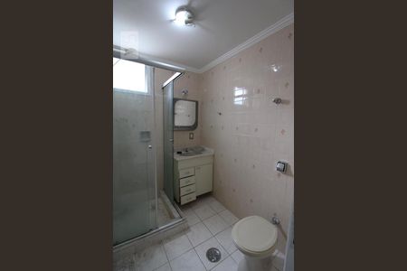Banheiro de apartamento para alugar com 1 quarto, 48m² em Vila Rossi Borghi E Siqueira, Campinas