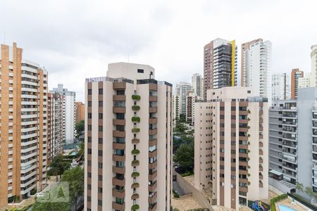 Apartamento à venda com 117m², 3 quartos e 2 vagasVista da Suíte 2