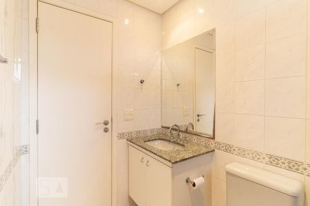 Apartamento à venda com 117m², 3 quartos e 2 vagasBanheiro da Suíte 2