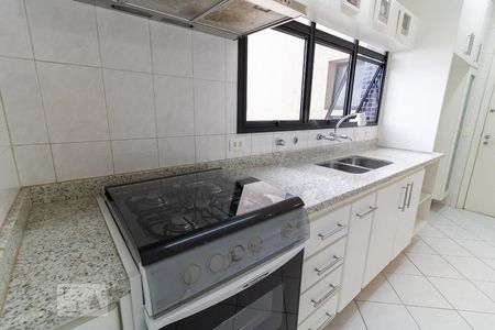Apartamento à venda com 117m², 3 quartos e 2 vagasCozinha