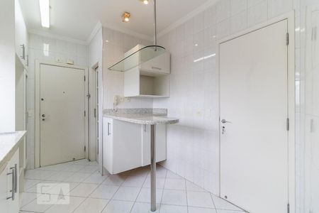 Apartamento à venda com 117m², 3 quartos e 2 vagasCozinha