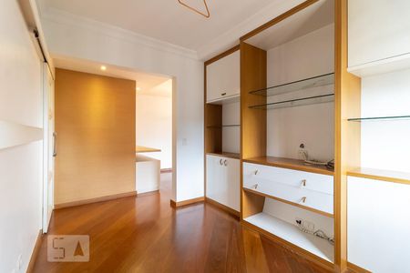 Apartamento à venda com 117m², 3 quartos e 2 vagasEscritório