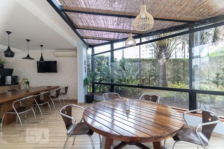 Apartamento à venda com 117m², 3 quartos e 2 vagasChurrasqueira