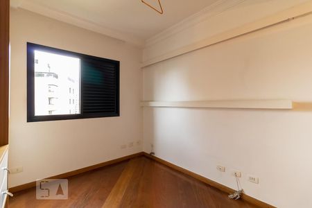 Apartamento à venda com 117m², 3 quartos e 2 vagasEscritório