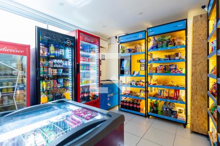 Apartamento para alugar com 45m², 2 quartos e sem vaga Apartamento para alugar com 45m², 2 quartos e sem vagaMini Mercado