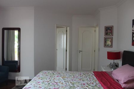 Casa de condomínio à venda com 387m², 6 quartos e 2 vagasSuíte 4