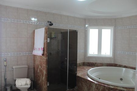 Casa de condomínio à venda com 387m², 6 quartos e 2 vagasBanheiro - Suíte 4