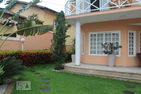 Casa de condomínio à venda com 387m², 6 quartos e 2 vagasFachada