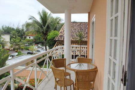 Casa de condomínio à venda com 387m², 6 quartos e 2 vagasVaranda - Suíte 2 e 3