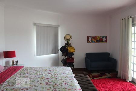 Casa de condomínio à venda com 387m², 6 quartos e 2 vagasSuíte 4