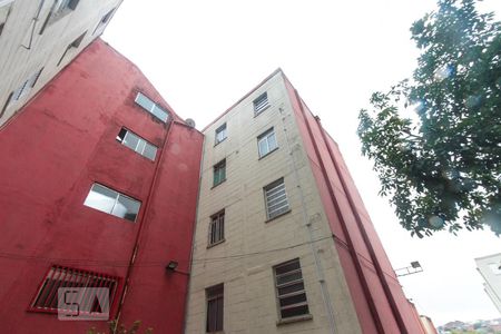 Apartamento à venda com 52m², 2 quartos e 1 vaga Apartamento à venda com 52m², 2 quartos e 1 vagaFachada