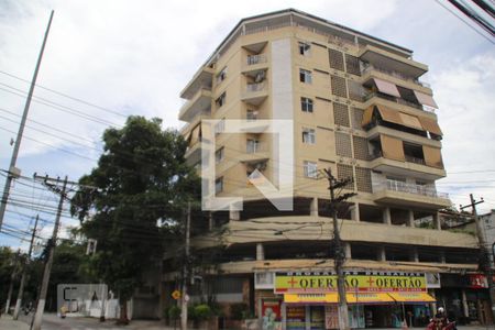 Apartamento para alugar com 67m², 2 quartos e 1 vaga Apartamento para alugar com 67m², 2 quartos e 1 vagaFachada