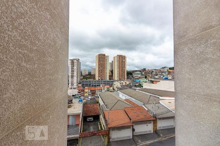Vista  de apartamento para alugar com 2 quartos, 45m² em São Pedro, Osasco