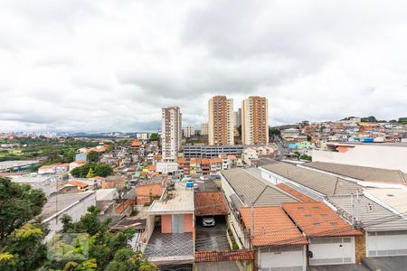 Vista  de apartamento para alugar com 2 quartos, 45m² em São Pedro, Osasco