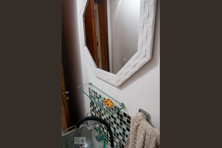 Casa à venda com 150m², 3 quartos e 1 vagaBanheiro 2