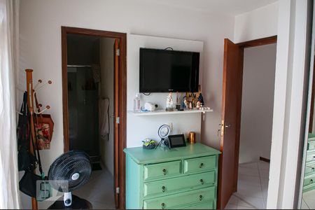 Casa à venda com 150m², 3 quartos e 1 vagaSuíte