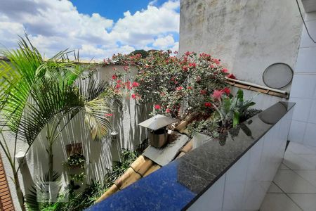 Casa para alugar com 350m², 4 quartos e 4 vagasLavanderia