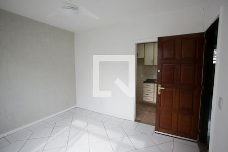 Sala de apartamento para alugar com 3 quartos, 62m² em Pechincha, Rio de Janeiro