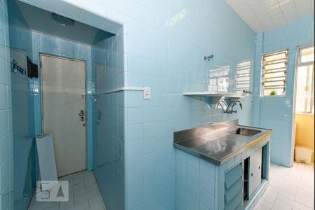 Apartamento à venda com 56m², 2 quartos e 1 vagaCozinha
