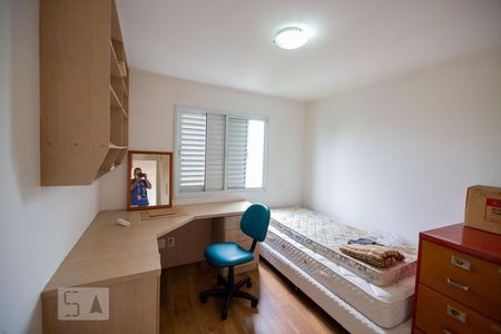 Apartamento à venda com 95m², 3 quartos e 2 vagasQuarto 2