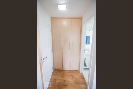Apartamento à venda com 95m², 3 quartos e 2 vagasQuarto 3