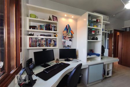 Apartamento à venda com 190m², 3 quartos e 2 vagasQuarto 2