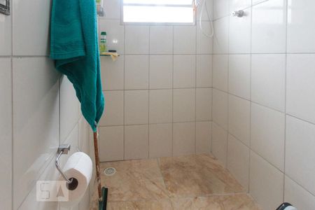 Casa à venda com 120m², 3 quartos e 1 vaga Casa à venda com 120m², 3 quartos e 1 vagaBanheiro da Suite