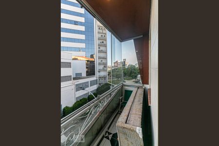 Apartamento à venda com 80m², 2 quartos e sem vaga Apartamento à venda com 80m², 2 quartos e sem vagaVaranda do Quarto